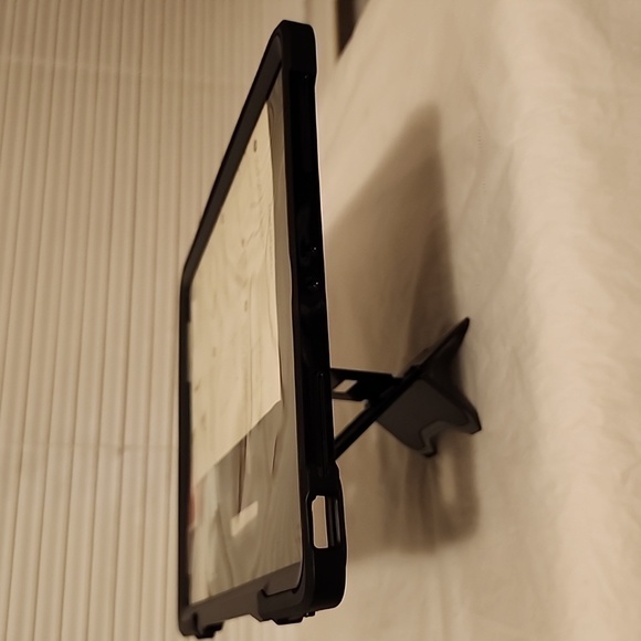 IPADE CASE - Picture 3 of 3